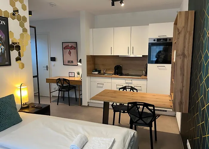 Bnb Open Apartments Pader-City